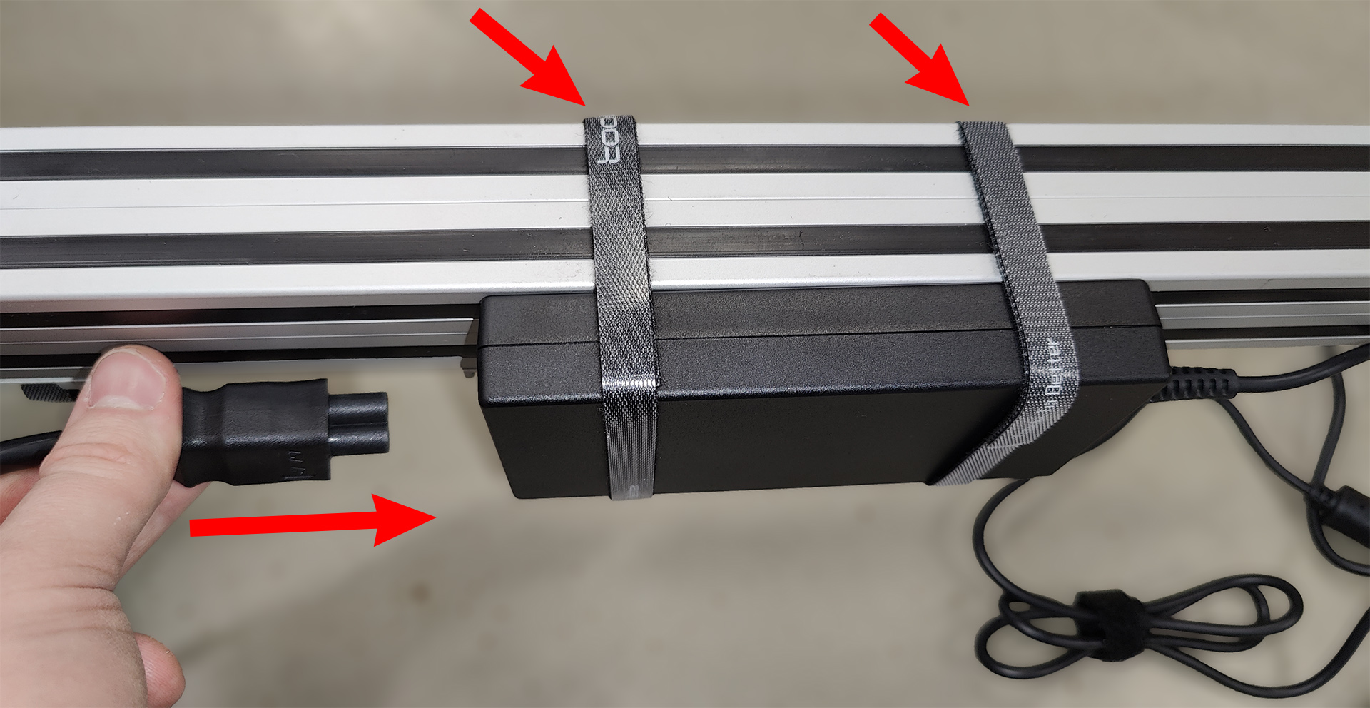 Attaching and connecting the laptop power supply