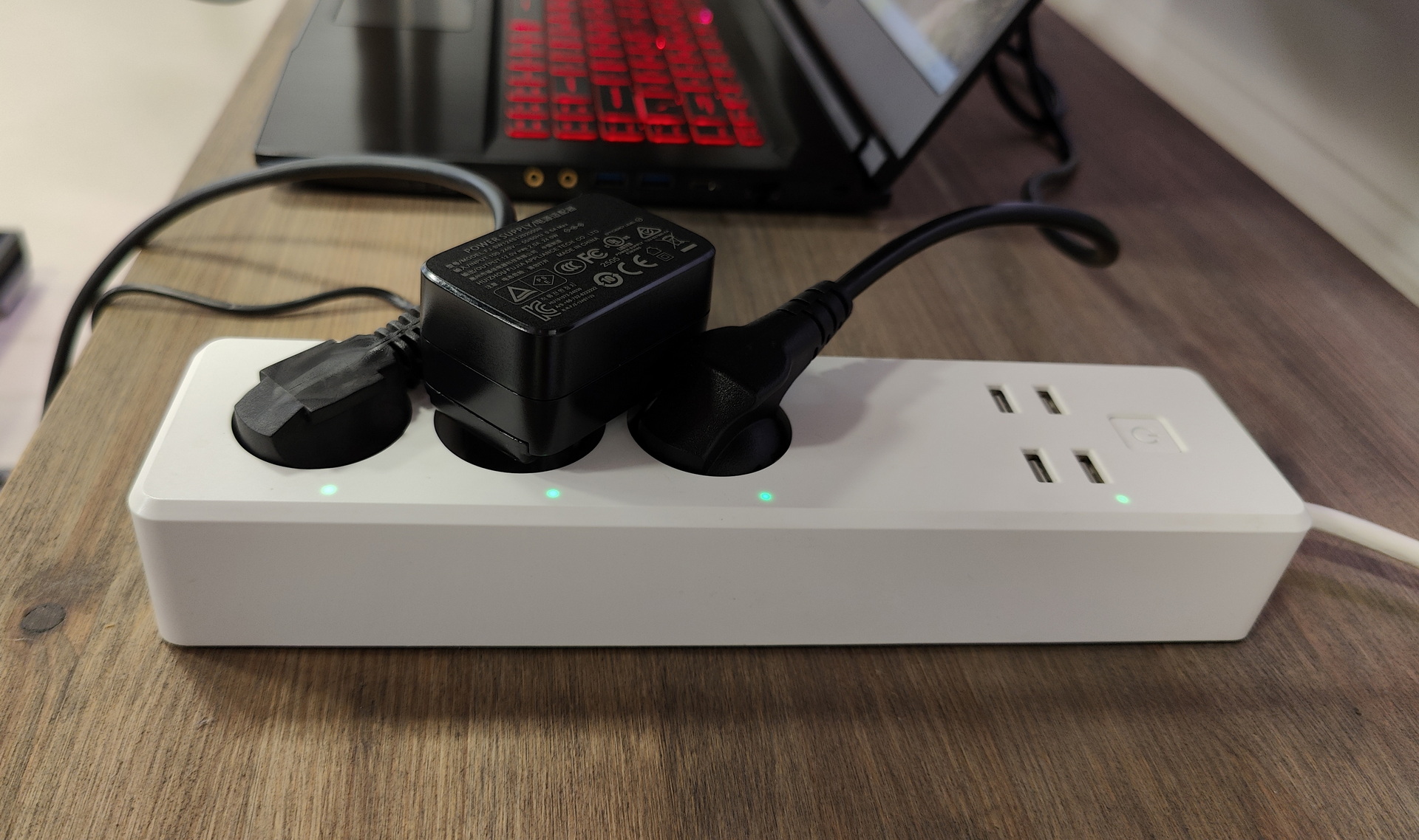 Подключение к сети электропитания